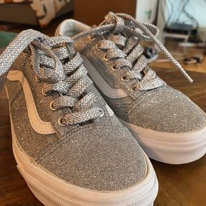 ✨🤍 Sparkling Vans 🤍✨